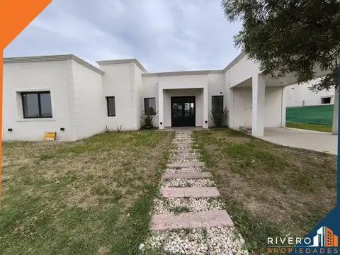 Casa en Venta en Horizontes al Sur, USD 190.000