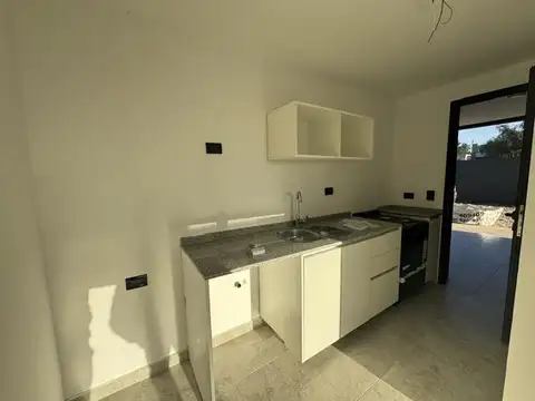 Departamento en Alquiler con 1 cocheras