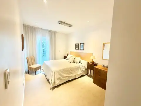 Departamento en Venta con 2 cocheras