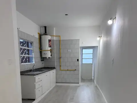 Depto Tipo Casa en Alquiler de 1 dormitorio
