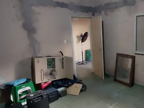 PH AL FRENTE CON PATIO - 3 AMBIENTES - GRANDES DIMENSIONES - 140 M2 TOTALES