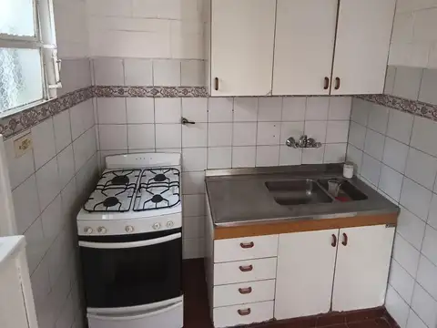 Depto Tipo Casa en Alquiler en Villa Maipu, $ 550.000