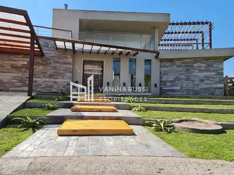 Casa en venta 4 dormitorios en suite en Haras Santa María El Atardecer