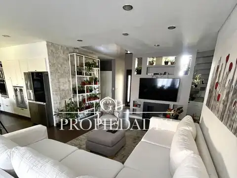 Casa en Venta en Ayres Plaza, USD 550.000