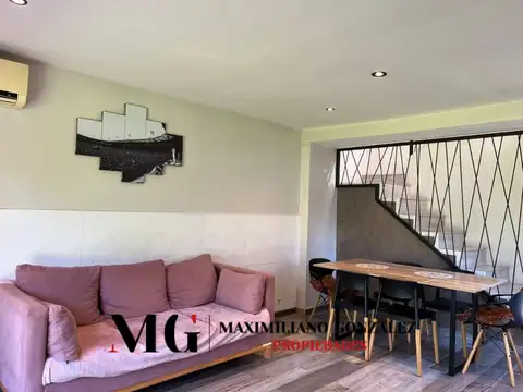 Casa 5 ambientes con 2 baños
