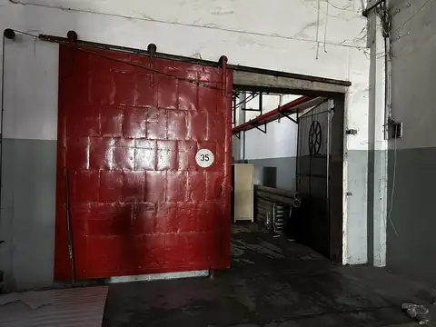 ALQUILER Nave Industrial 1.400m2 en predio Florencio Varela