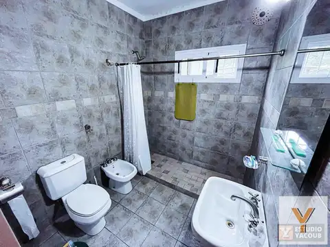 Casa en Venta en Villa Elisa, USD 240.000