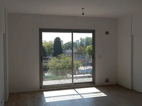 Departamento en Venta en Villa Dominico, USD 52.000