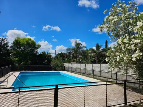 Casa quinta en venta en Berazategui