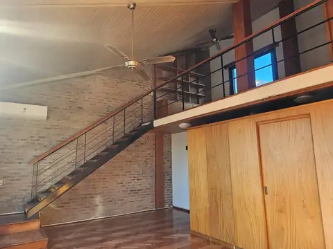 Excelente Dúplex en Puerto Madero con balcón terraza