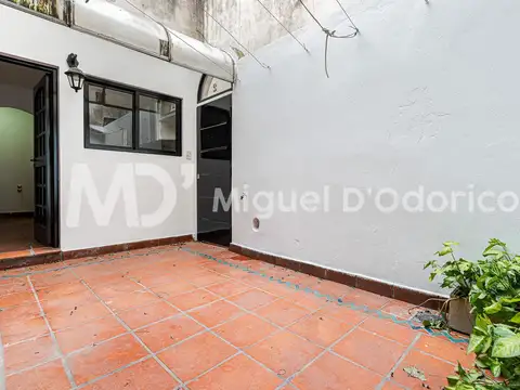 Depto Tipo Casa en Venta 50 años