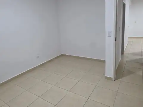 Departamento en Alquiler en Moreno, $ 680.000