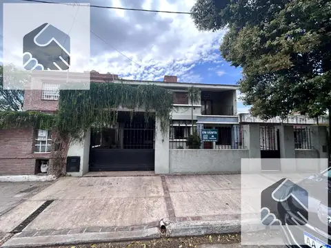 Casa en Venta de 5 dormitorios