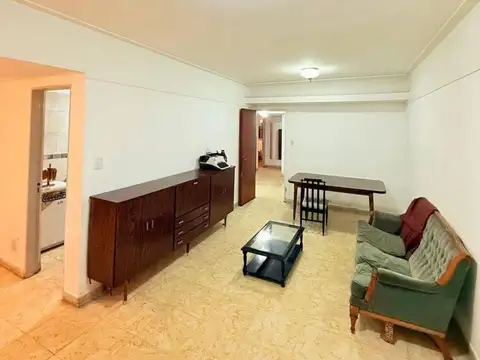 Departamento en Alquiler de 4 ambientes