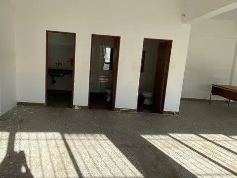 Galpon en Alquiler en La Lucila, $ 1.000.000