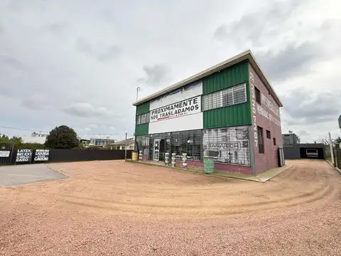ALQUILER Local comercial, depósito - galpón. Colón