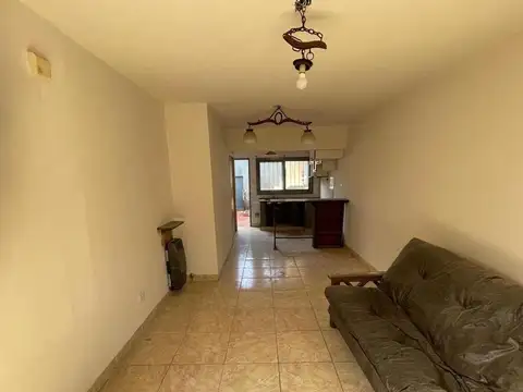 Depto Tipo Casa en Venta de 2 ambientes