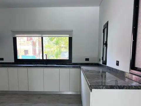 VENTA Casa - Dique Lujan - vila marina - villanueva - tigre -permuta