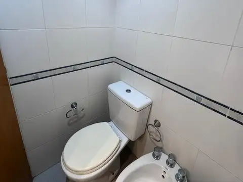 Diagonal 77 e/ 5 y 6 400, Piso 4