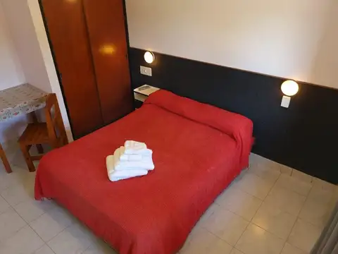 Rebagliatti e/ Avenida Bartolomé Mitre y Catamarca