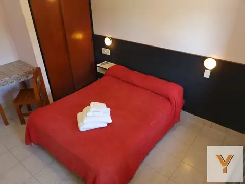 Rebagliatti e/ Avenida Bartolomé Mitre y Catamarca