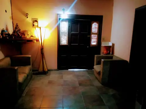 Abreu de Albornoz esq. Jose He 100