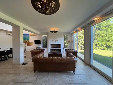 Casa en Alquiler en San Isidro Labrador, USD 3.000