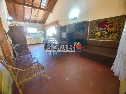 Casa en Venta con 1 cochera