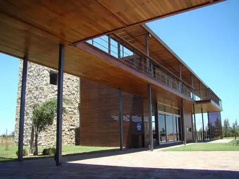 Casa en Venta en Puerto Roldan, USD 425.000