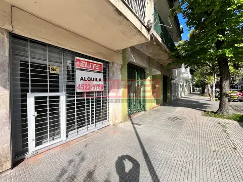 Local en alquiler a metros Av. Mosconi