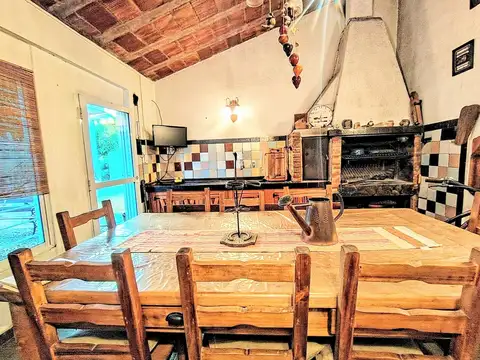 Casa 4 ambientes en Burzaco Venta