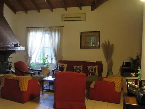 Casa en Venta de 5 dormitorios