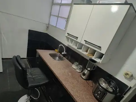 3 APARTAMENTOS PLENO CENTRO IDEAL PARA INVERSION.