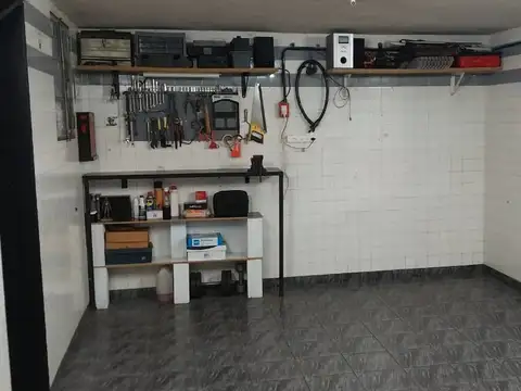Casa 4 ambientes con 4 baños