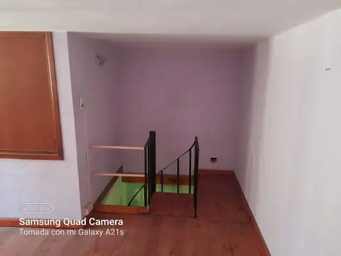 Depto Tipo Casa 3 ambientes con 2 baños