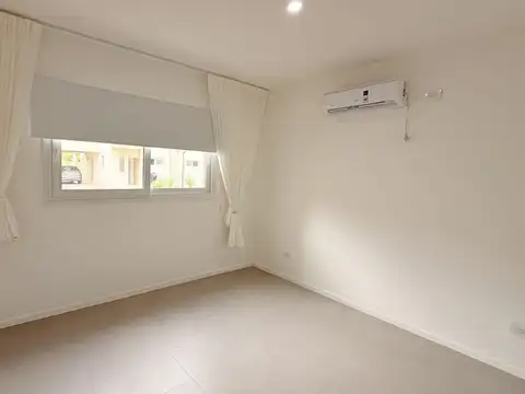 Departamento en Venta en Pilar, USD 180.000