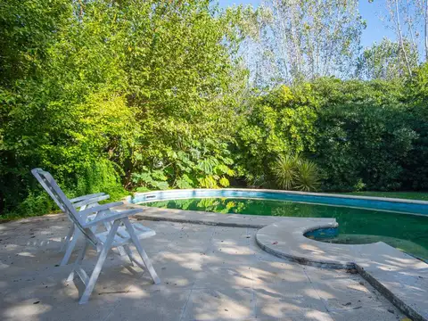 Casa 5 ambientes con 5 baños