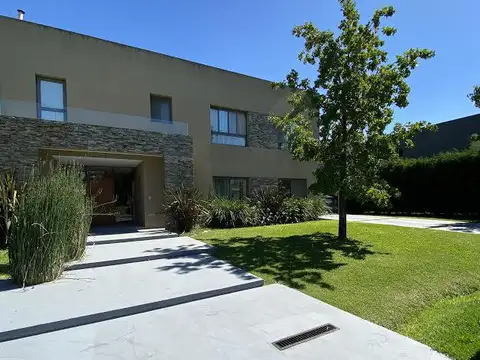 Casa en Venta en La Lomada De Pilar, USD 710.000