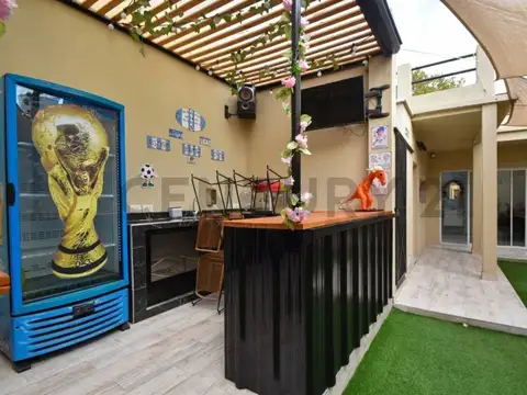 Estero Bellaco 100, Piso 0