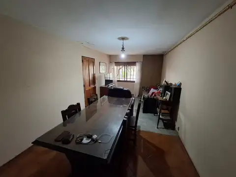 Casa en Venta en Poeta Lugones, USD 106.000