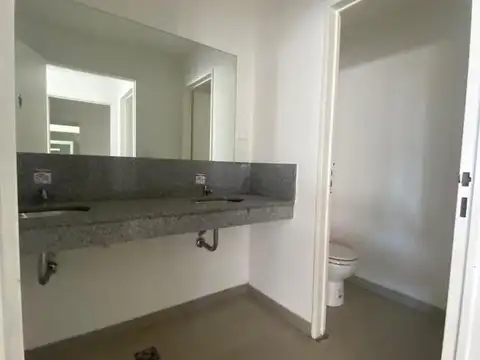 OFICINA PREMIUM AAA CON PISO ALTO VISTA RIO PERMUTA FINANCIA