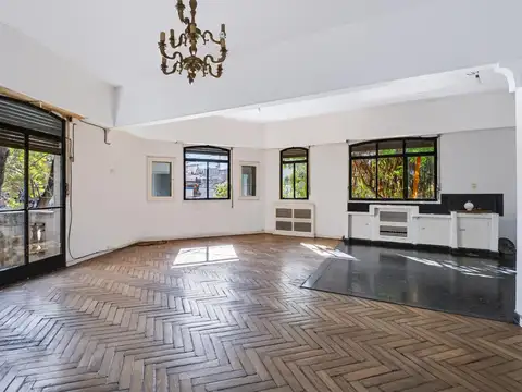 Gran PH con terraza en Caballito