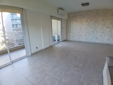 Departamento en Alquiler en Morón Sur, $ 1.400.000