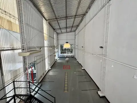 Local en Las Cañitas