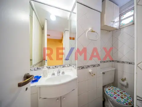 Depto Tipo Casa en Venta en Almagro, USD 180.000