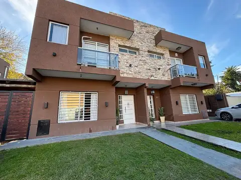 Venta Casa 2 dor 3 amb cochera Muñiz Apto crédito