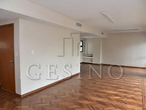Departamento en Venta de 8 ambientes