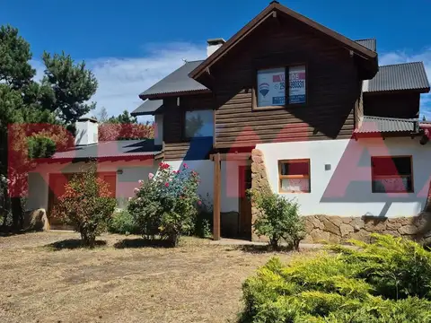 casa 4 ambientes en venta, Meliquina, vista a lago