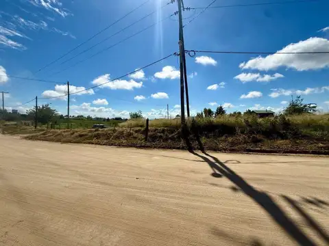 VENTA LOTE VILLA YACANTO CALAMUCHITA 1393 M2