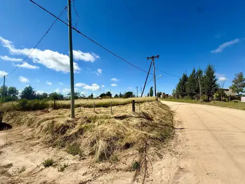 VENTA LOTE VILLA YACANTO CALAMUCHITA 1393 M2